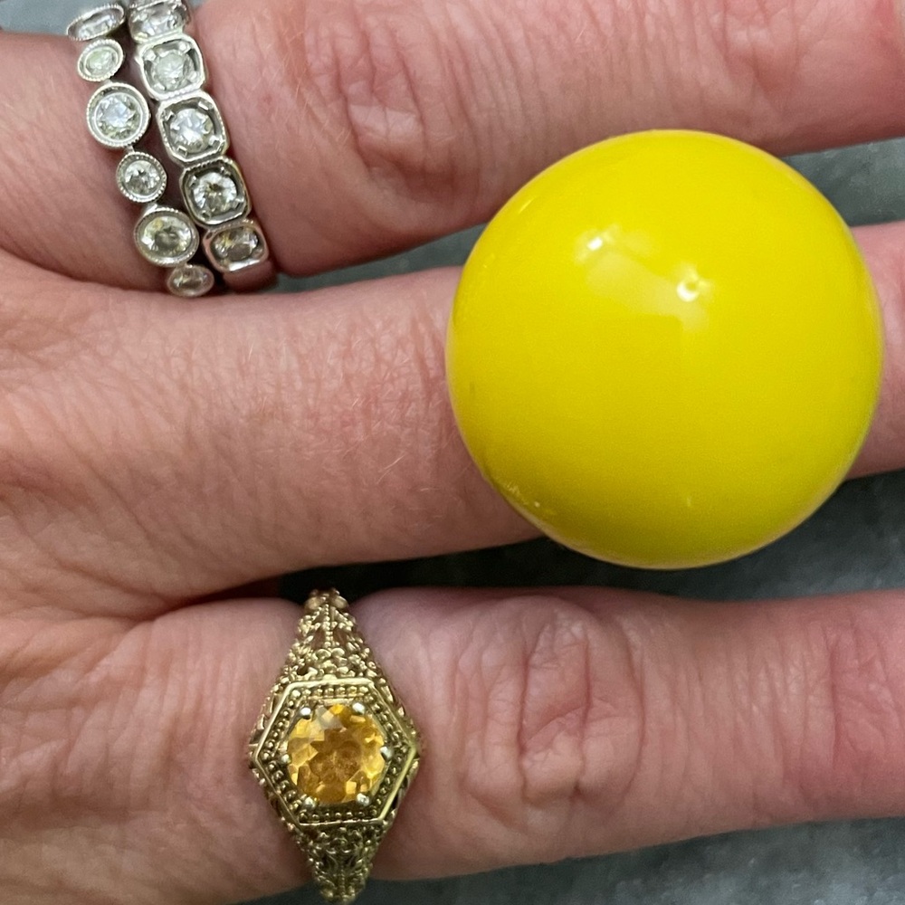 Vintage Yellow Ball Statement Ring - Picture 9 of 12